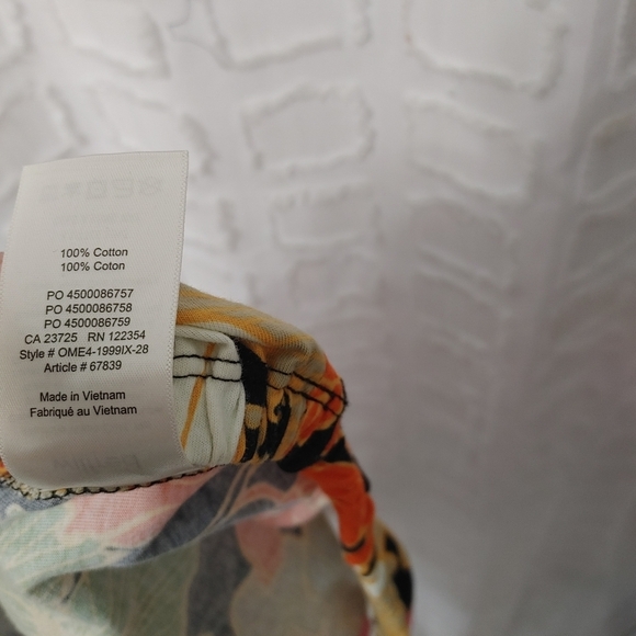 ARITZIA Wilfred Floral Crop Top Size XS - Picture 10 of 12